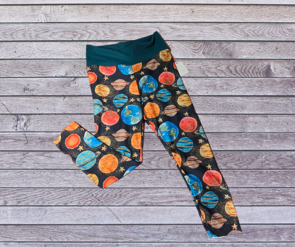 Space leggings 2t